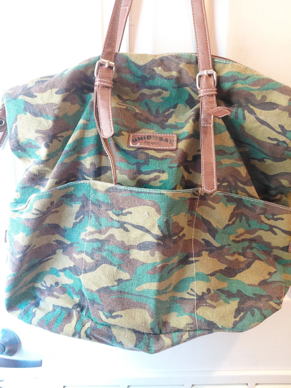 UNIONBAY men’s shoulder